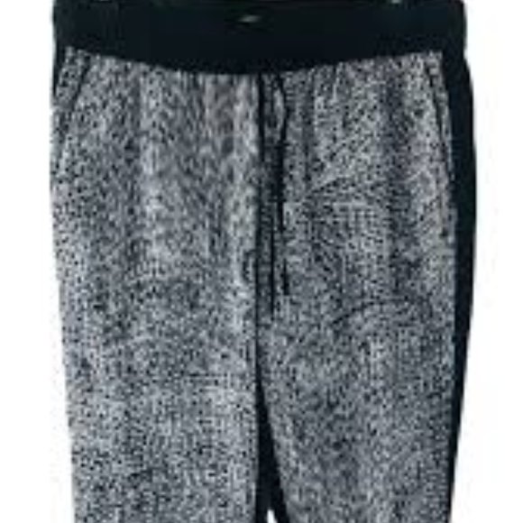 Banana Republic Patterned Drawstring Ankle Pants (SOLID BLACK BACK) - Picture 7 of 12